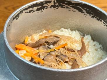 お食事