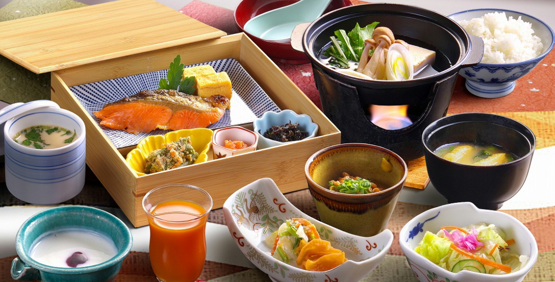 朝採り野菜朝食